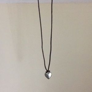 Heart pendant necklace